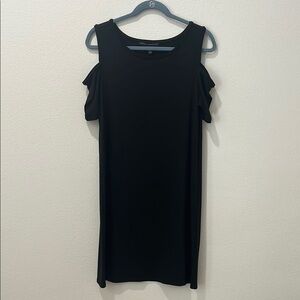 White House Black Market Black Cold Shoulder Shift Dress Sz L
